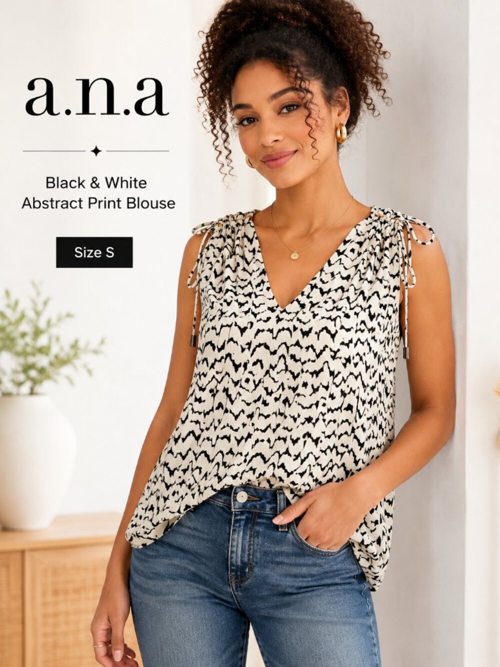 a.n.a Black White Abstract Print Sleeveless V-Neck Blouse Size S EUC